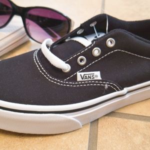 Van's 721356 Canvas Kids Shoe